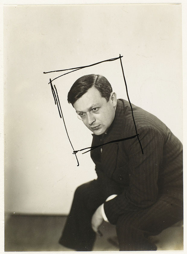 Dada, Tristan Tzara  ©Man Ray, Tristan Tzara, 1924